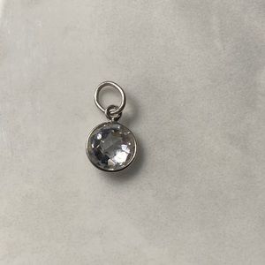 Double faceted Swarovski Crystal‎ necklace on a girdle bezel